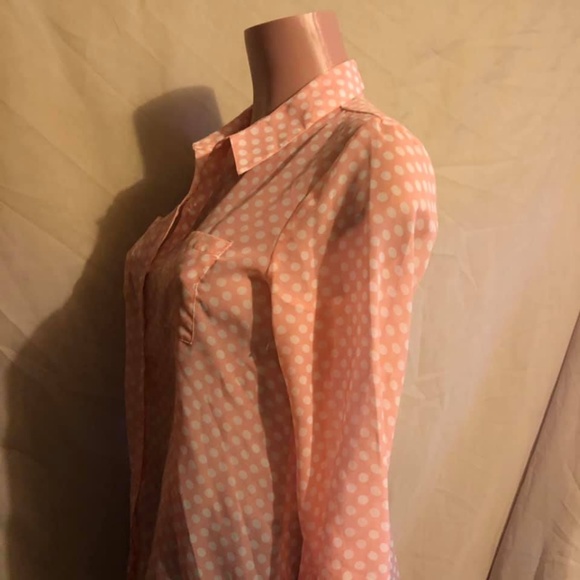 Blouse Womens - Picture 2 of 8